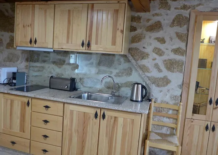 Casas Da Villa - Monsanto - Oliveira E Videira